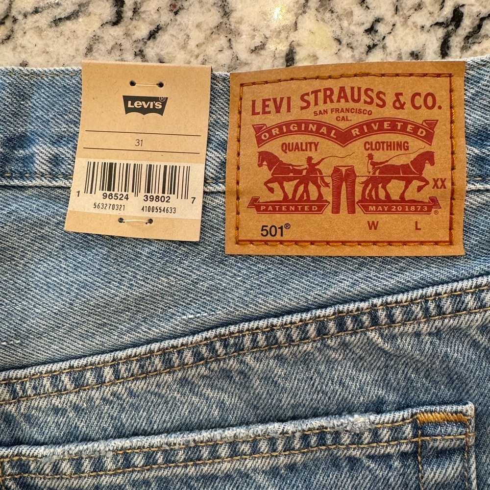 Levi’s 501 High Rise Cutoff Shorts Size 31 NWT 100% Cotton - Picture 6 of 8